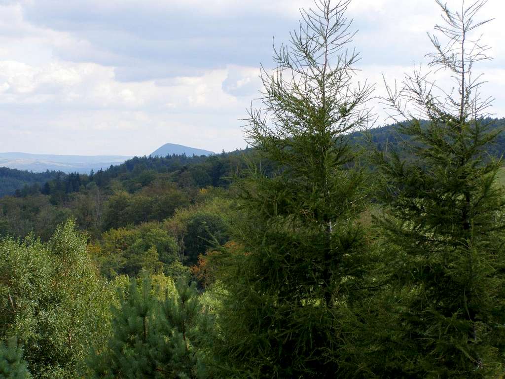 View of Mount  Cergowa from the summmit of Mount Grzywacka