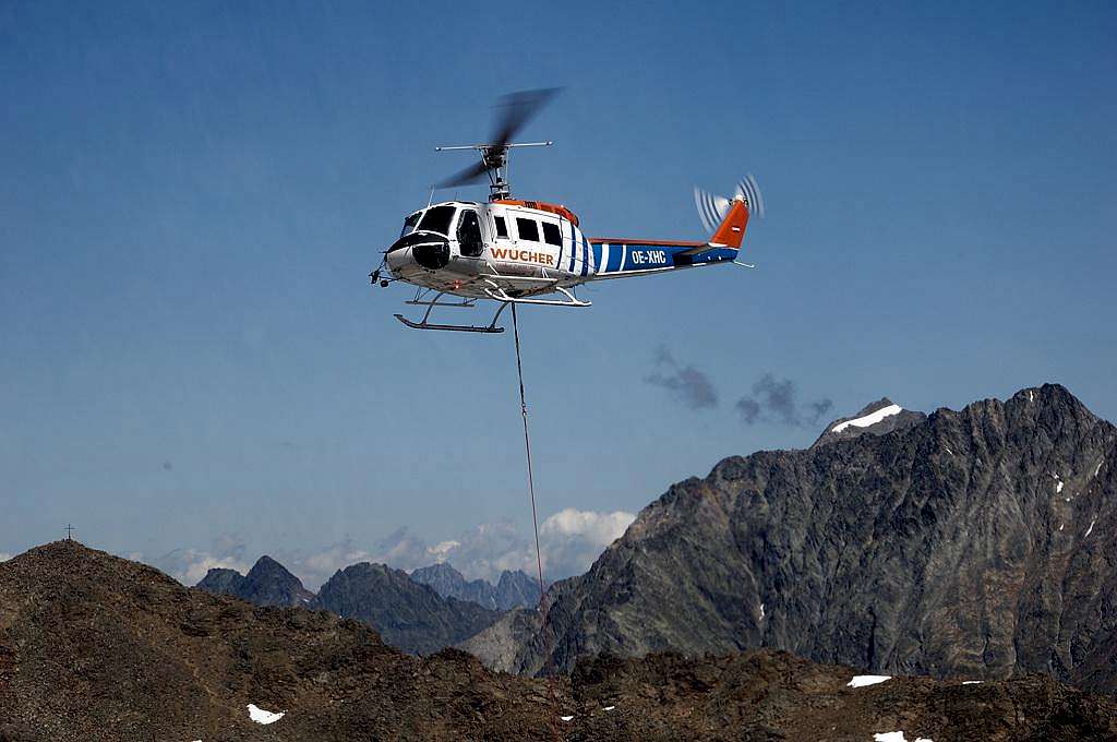 Helicopter Bell 204