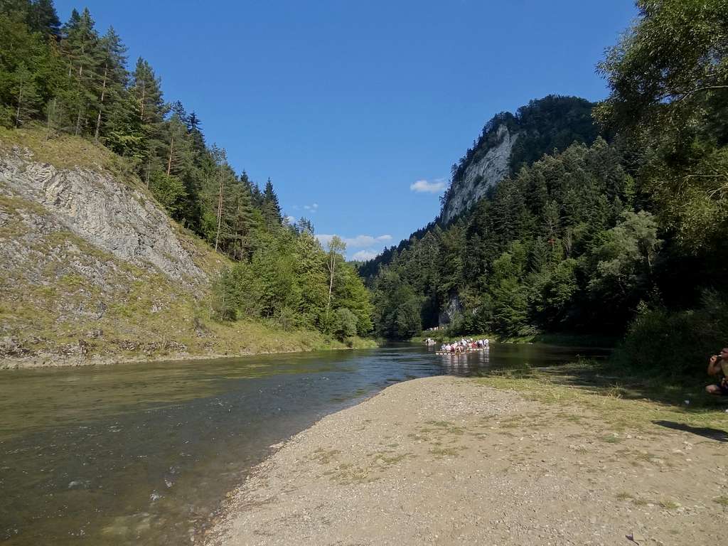 On the Dunajec