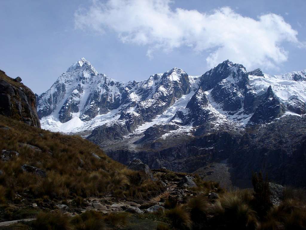 Huaripampa valley