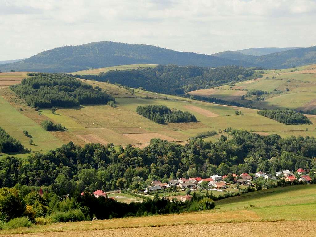 View  from  slope of Mount Grzywacka