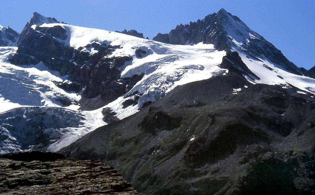  Herbetet  and Becca di Montandaynè from the side moraine of Coupè di Money glacier