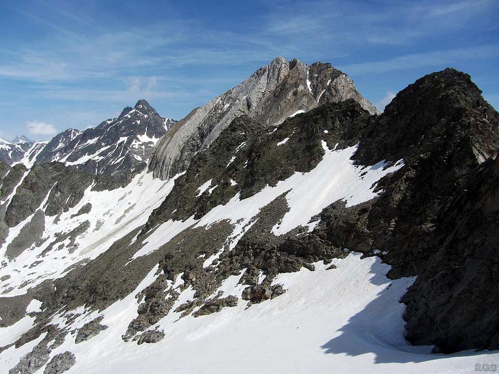 Hochwilde (3480m) and Hohe Weiße (3278m) from the south, high on the slopes of the Lodner