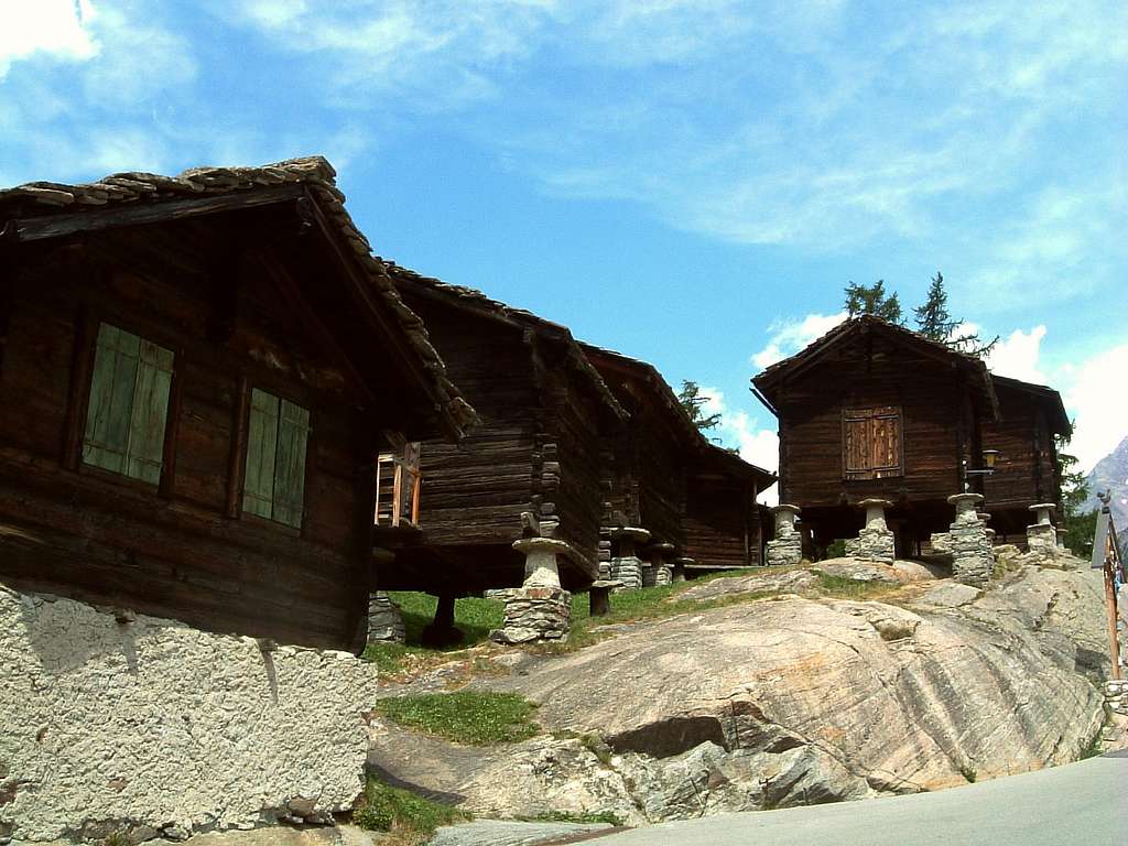 Traditional Walser houses in Saas Fee