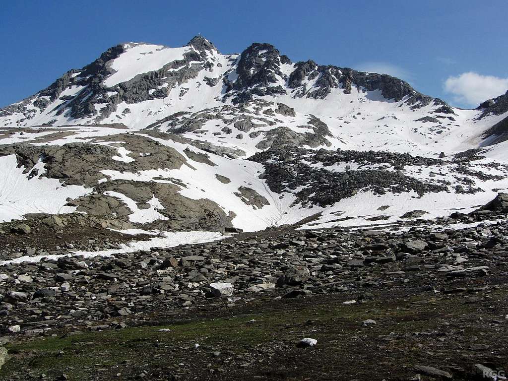 Tschigat (2998m) from the NW