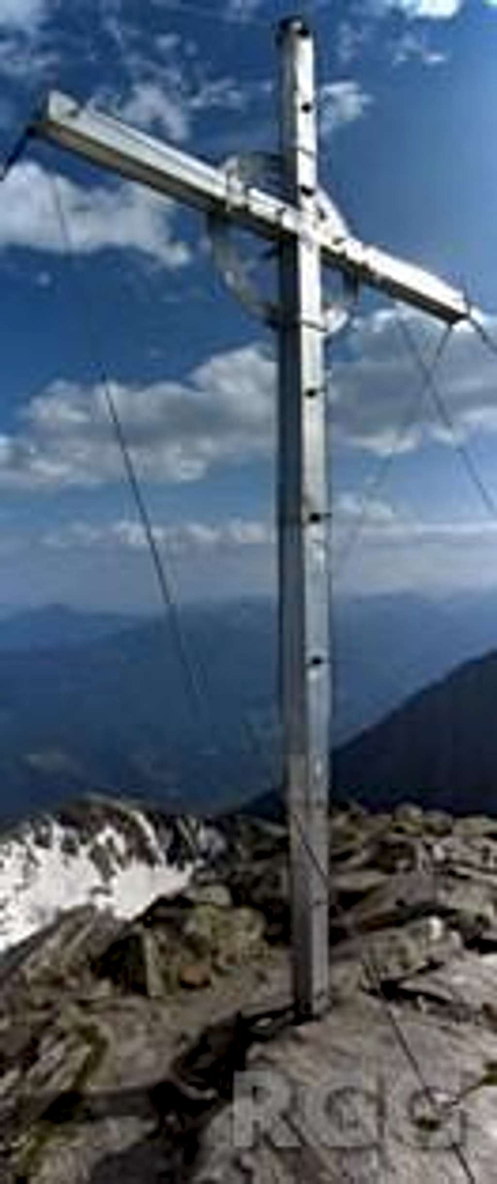 Lazinser Rötelspitze summit cross