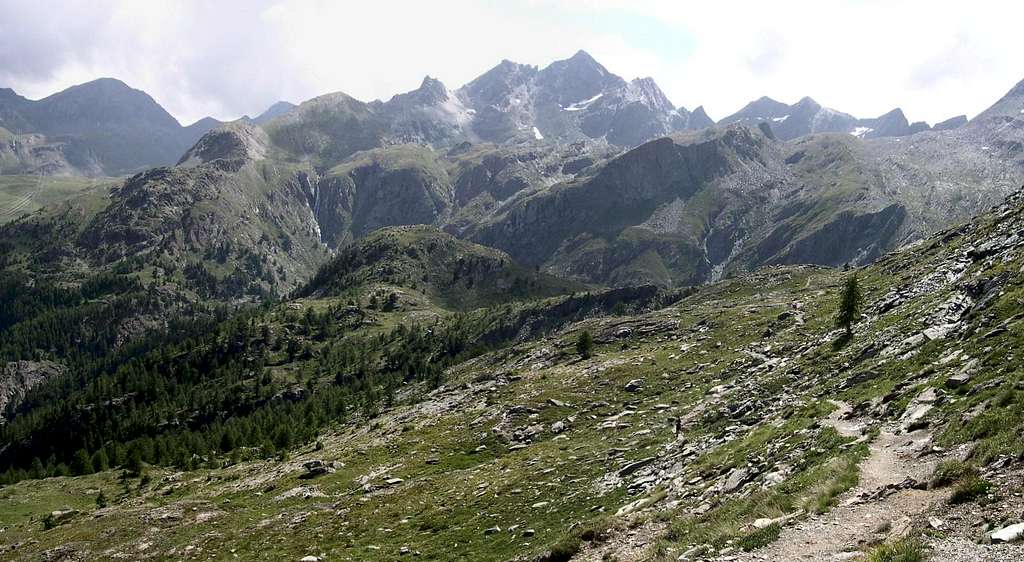 Gran paradiso GROUP: the ridges of vallone di Acque Rosse