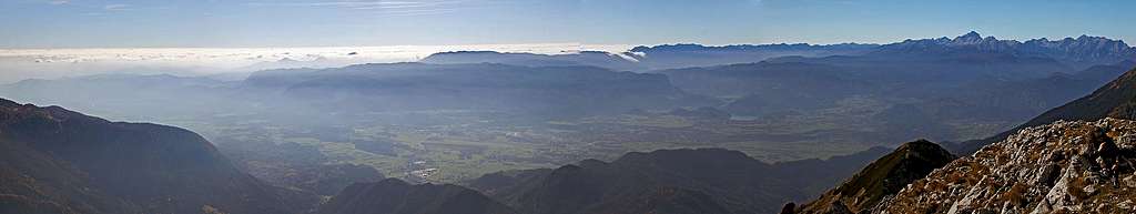 Greta southen panorama from Begunjscica