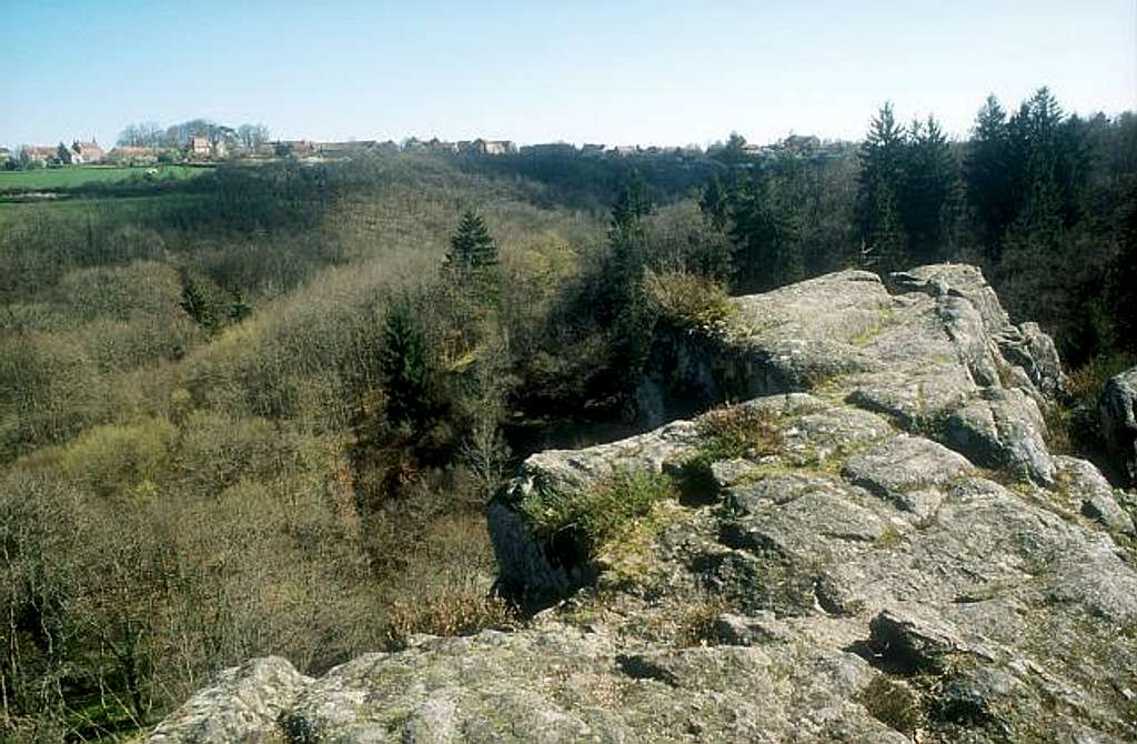 Top of Vieux Château cliff.