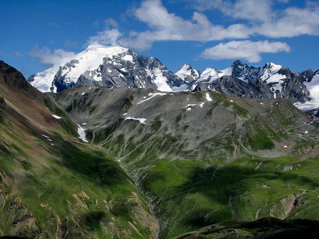 Beautiful alpine scenery