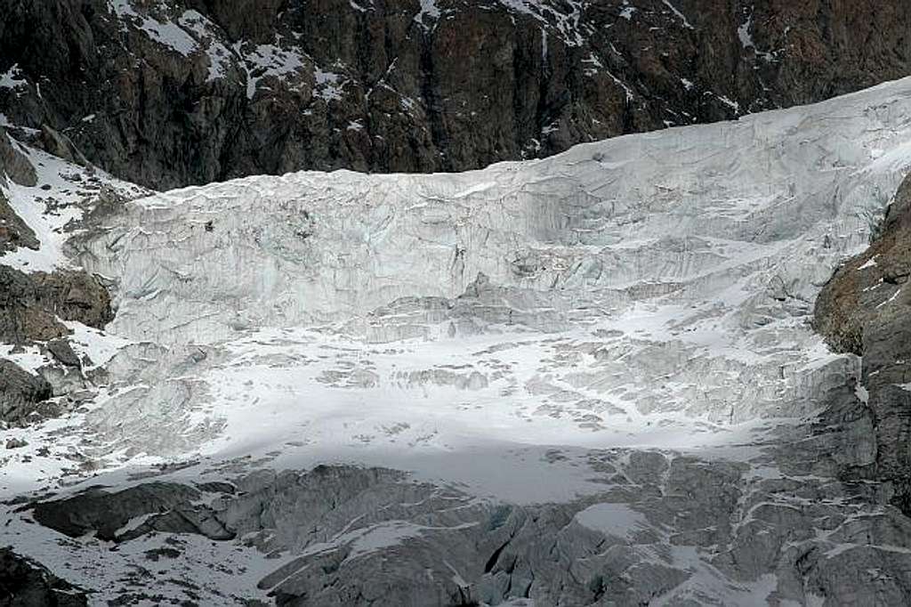 Vallon de la Pilatte glacier....