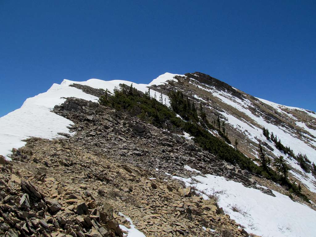 mini cornices below the summit