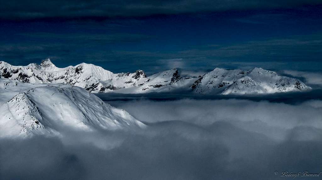 Parseierspitze (3035m) above the clouds