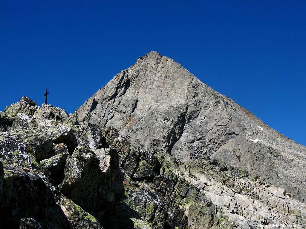 Bergseeschijen summit and Schijenstock in the background