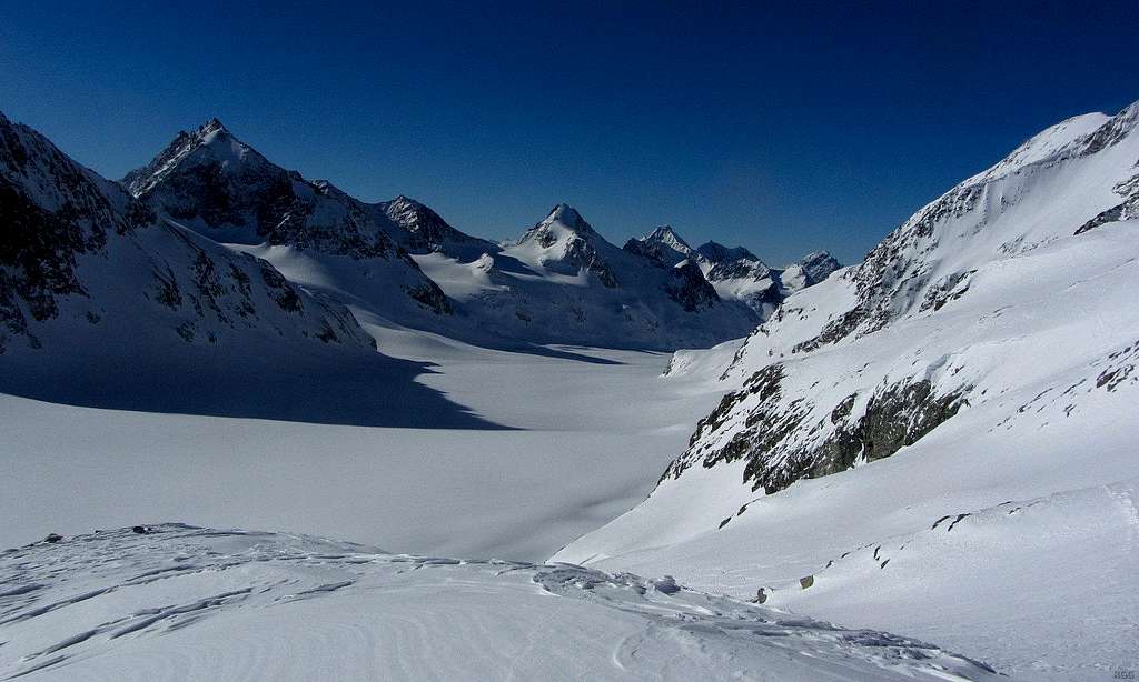 Looking down the Glacier d'Otemma from near the Col des Vignettes