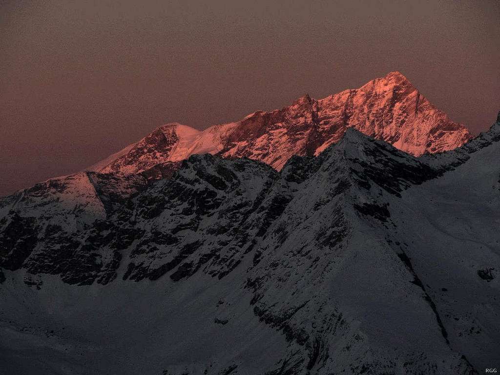 Bishorn (4153m) and Weisshorn (4506m) from Cabane des Aiguilles Rouges