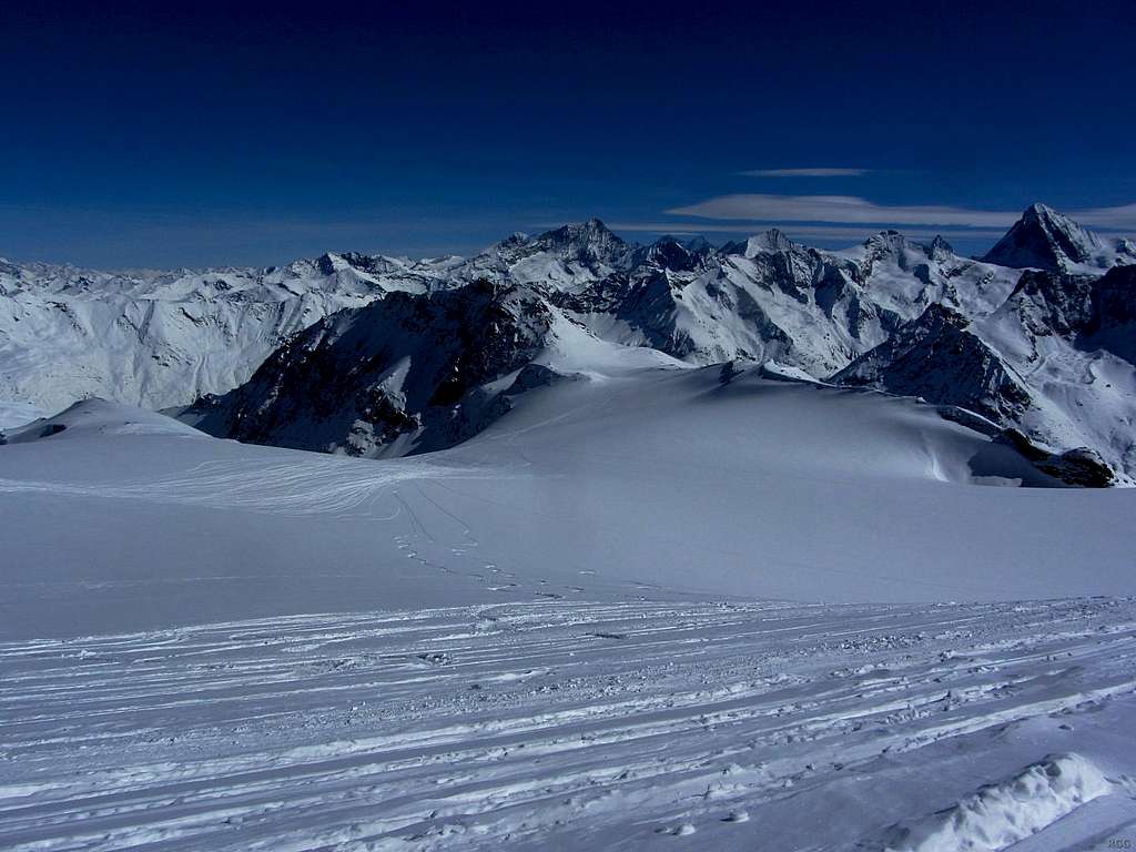 Mont de l'Etoile (3370m) from high on Pointe de Vouasson