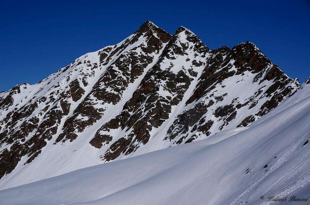 Schermerpitze (3117m,SW Face)