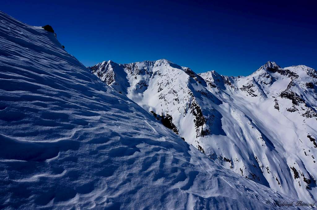 Wassertalkogel (3252m) as seen from the upper part of the route to Schwarzkogel (3018m)