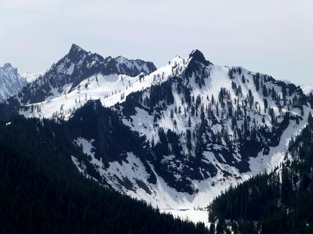 Frostbite Peak and Boulder Lake from Little Greider Peak