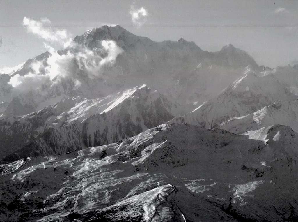 7 Authors (By  Emilio ... Storm to Mount Blanc 2002