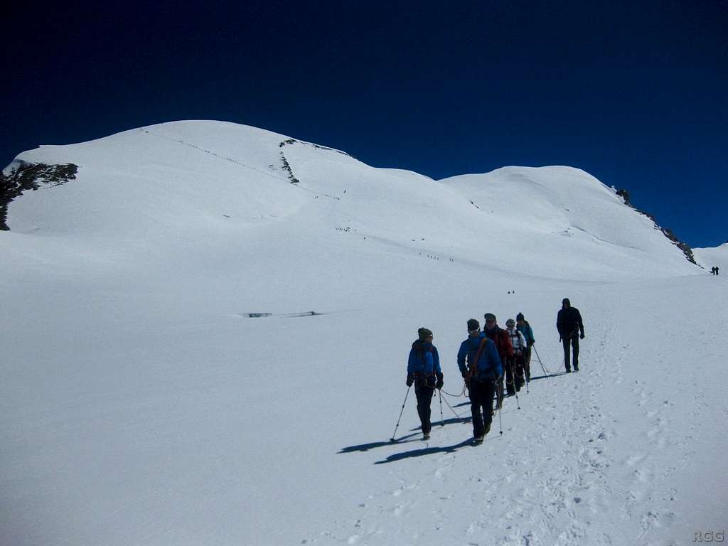 Crossing the Breithorn plateau