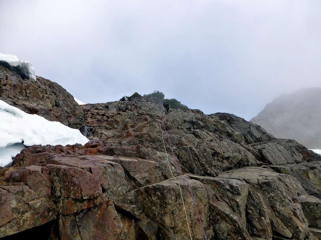 Rappelling the class 4 below Big Four's summit ridge
