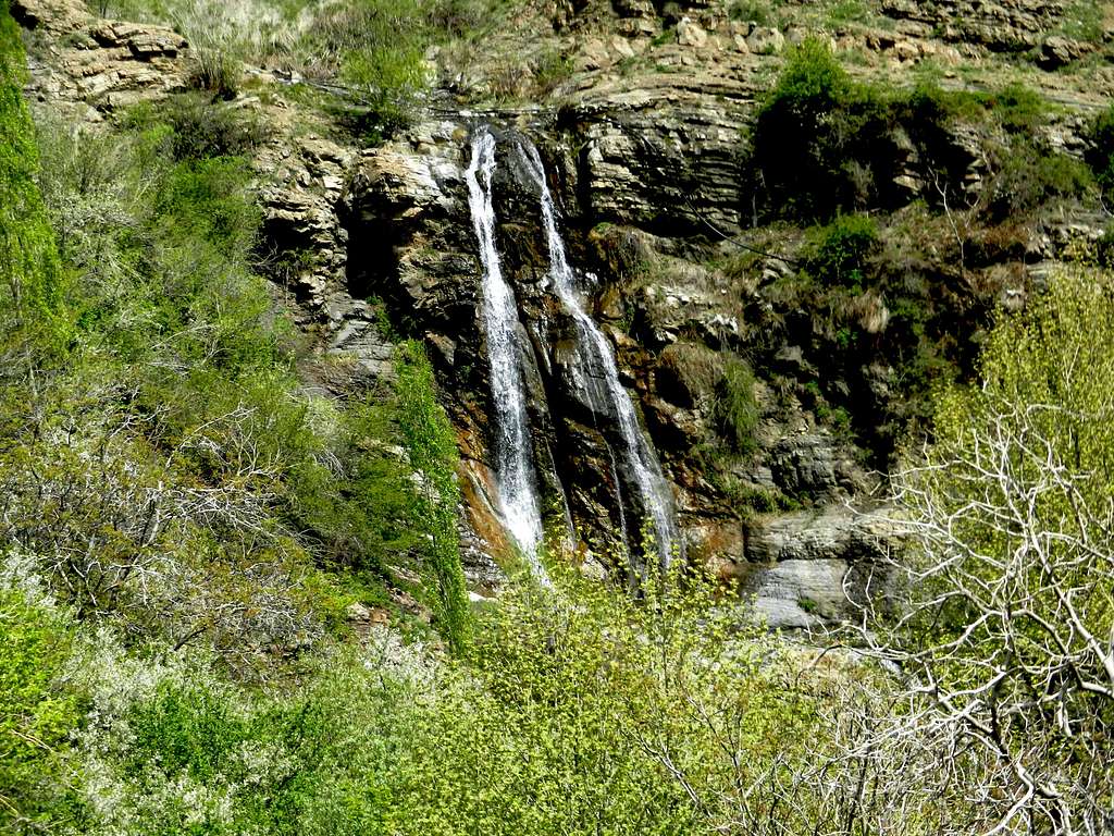 Afjeh Waterfall