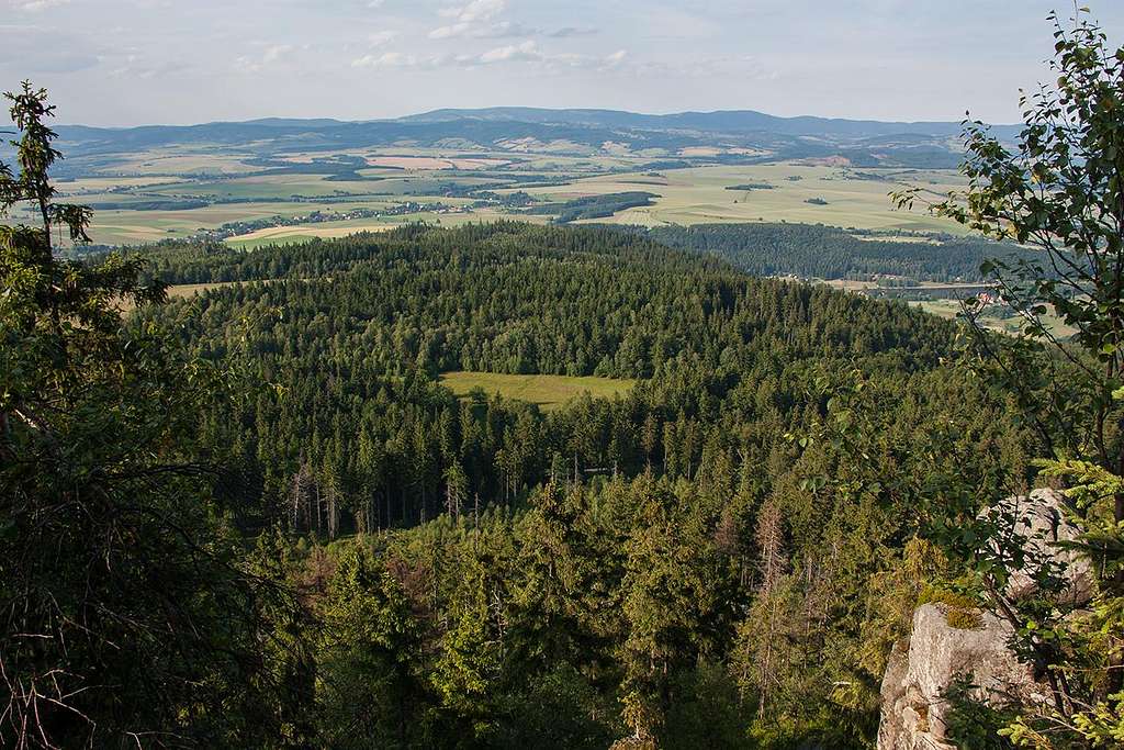 From Szczeliniec to the North