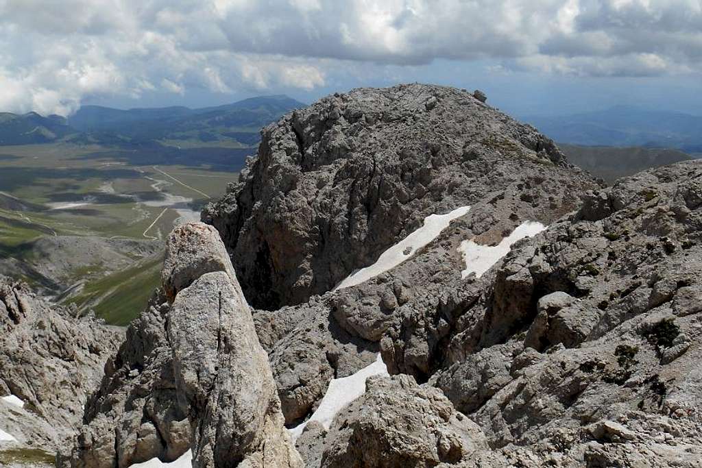 Monte Infornace (2,469m / 8,100ft)