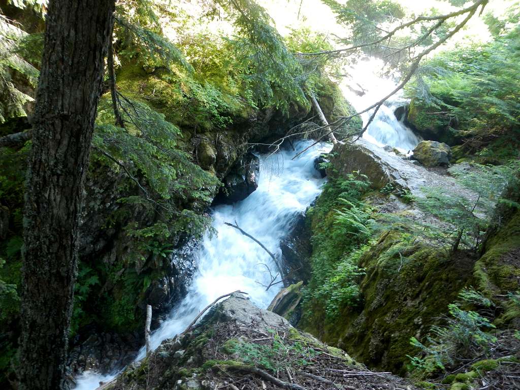 Perry Creek Falls