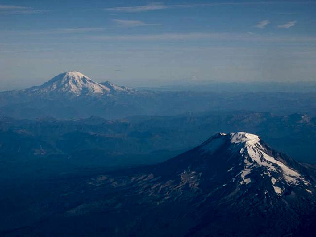 Mt Adams and Mt Rainier. Sep...