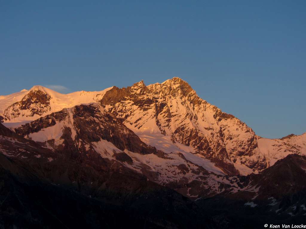 Weisshorn at sunset