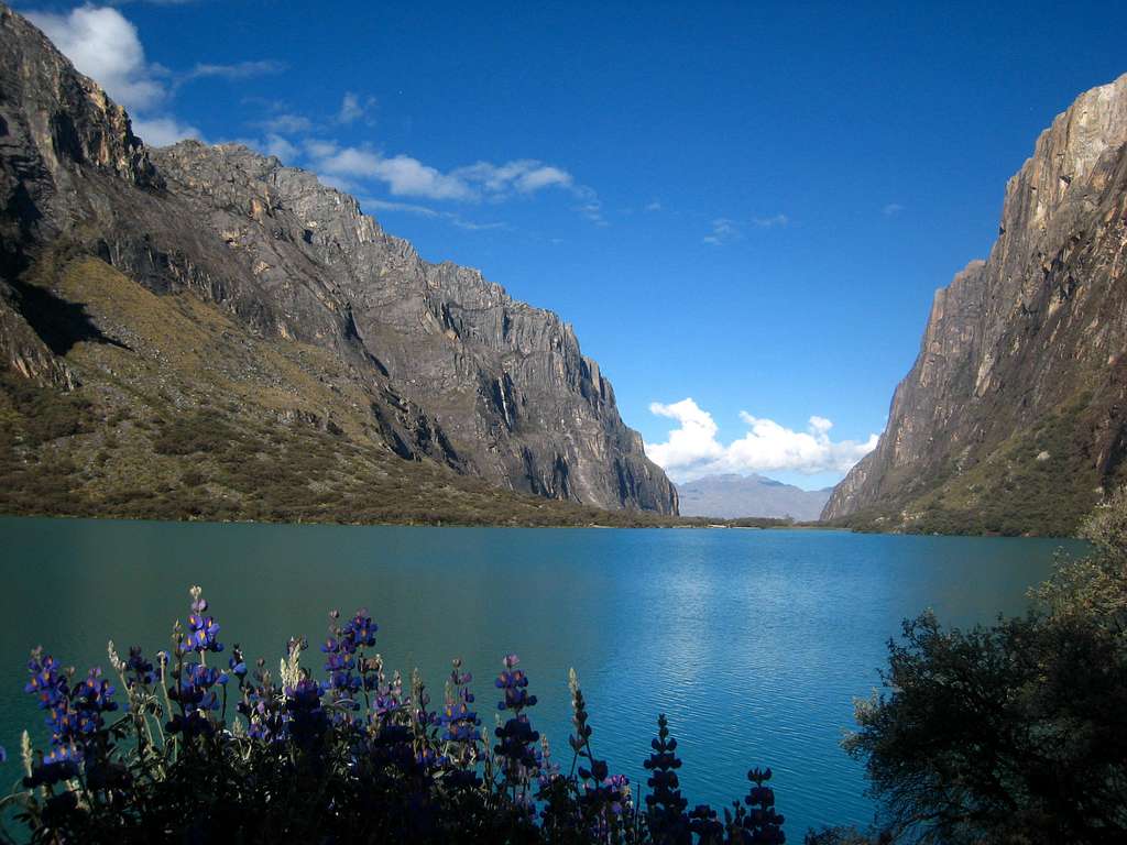 Lake Llanganuco