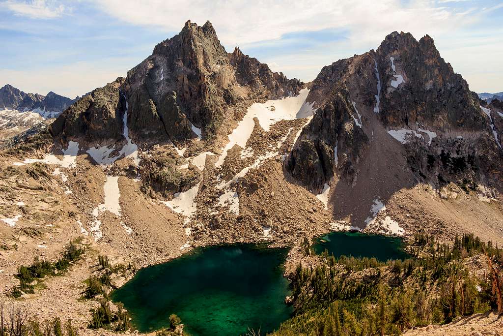 Packrat Peak and Mayan Temple over the Warbonnet Lakes