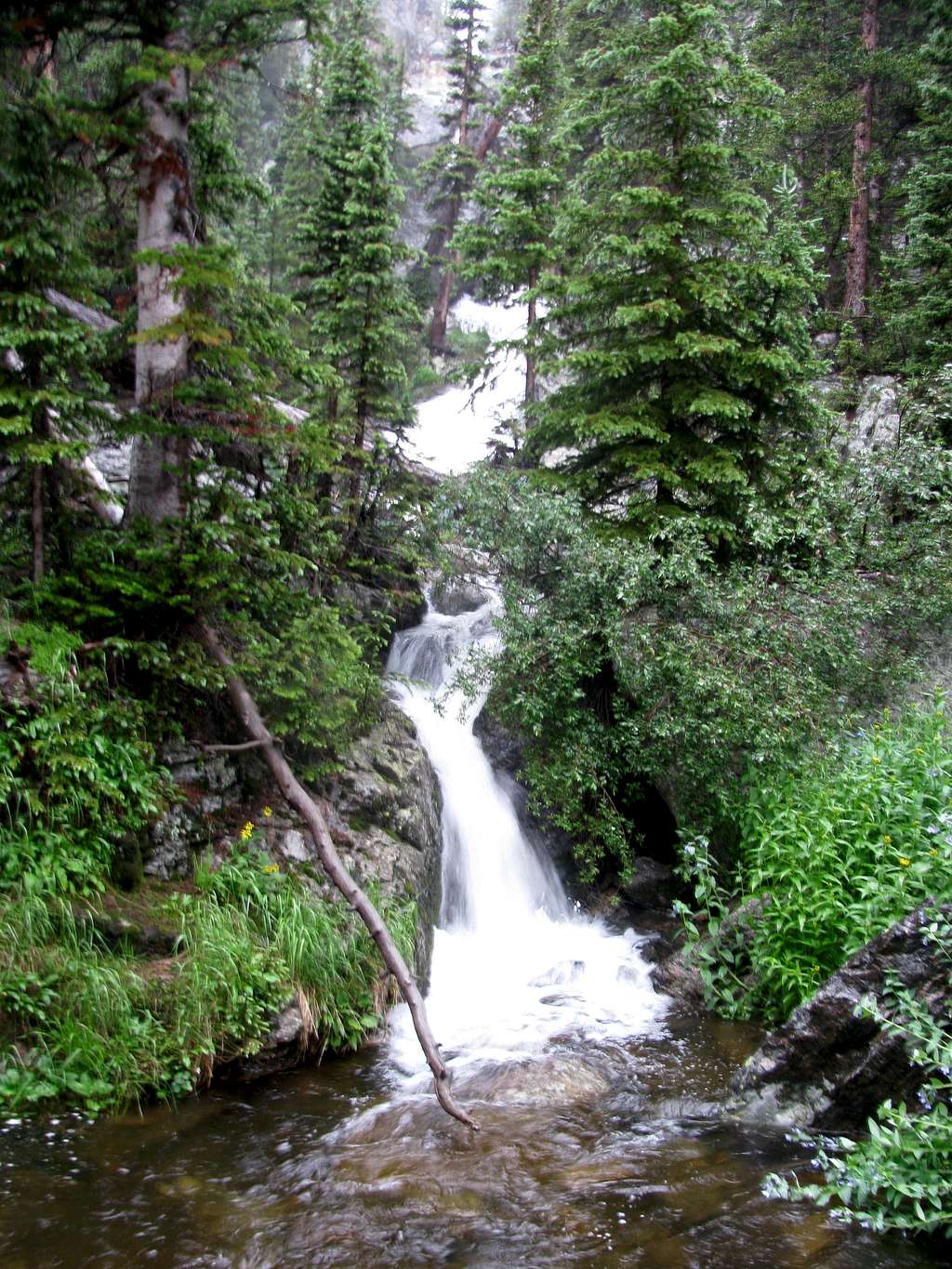 Spectacle Lakes Outlet Stream