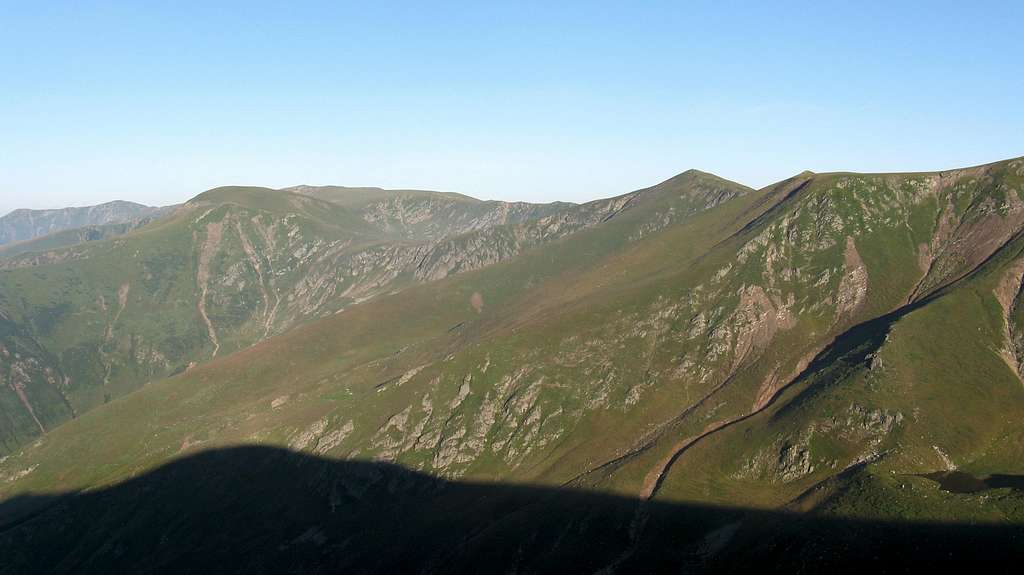 The central & western part of the main ridge