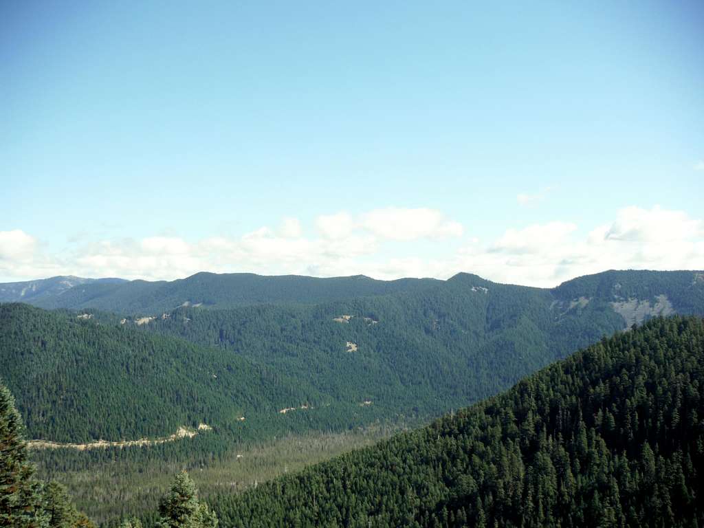 Bonney Ridge from the eastern ledge of Barlow Butte