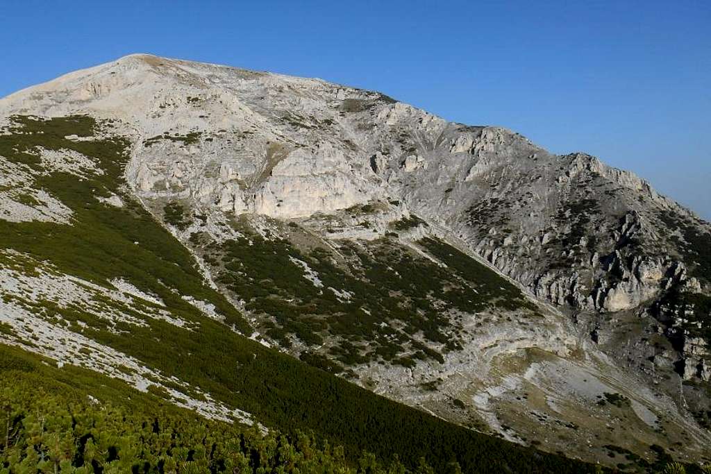 Ascent route via Valle di Acquaviva