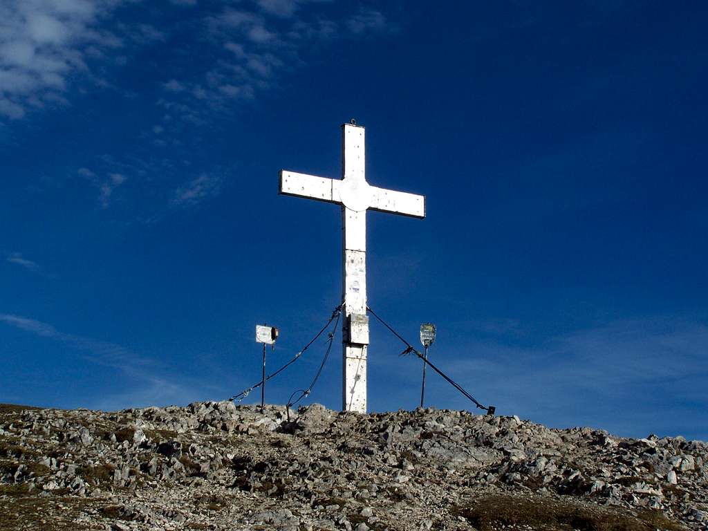The summit Cross of Eisenerzer Reichensteig
