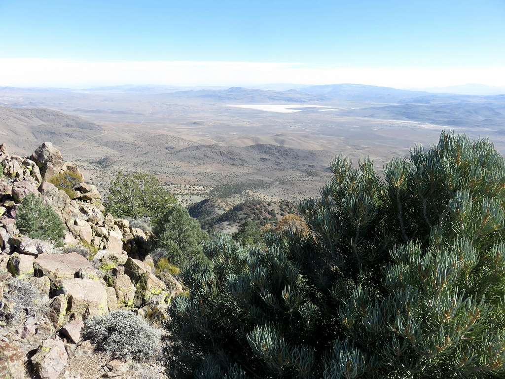 View south to the Nevada desert