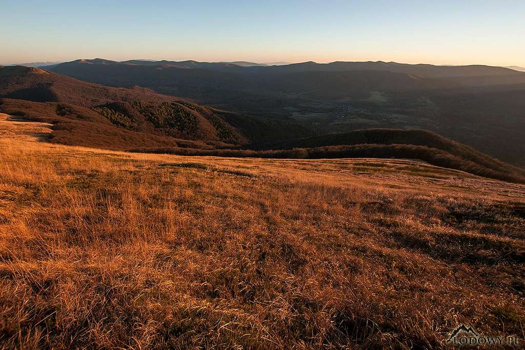 From Mount Smerek to the South