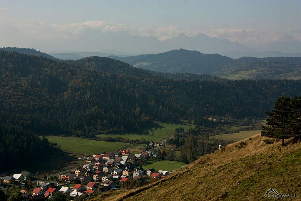 Tatra mountains from Lesnicke sedlo II