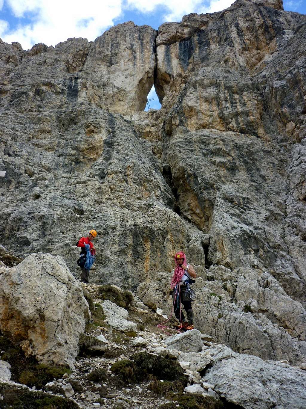 Guys at the bottom of the abseil line