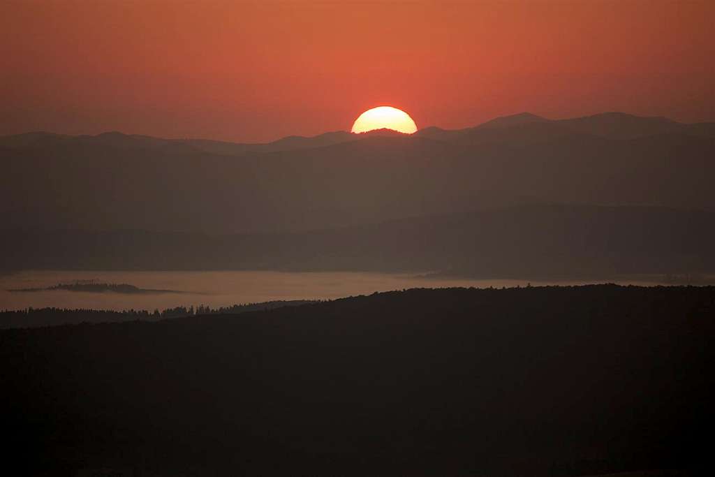 Mount Rozsypaniec sunrise