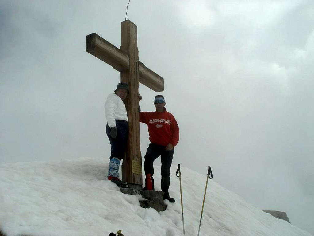 All Routes to Mont Gelè (3519m) Summit Cross 2003