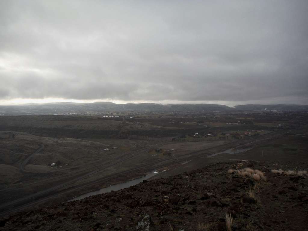 Looking down at the Yakima River