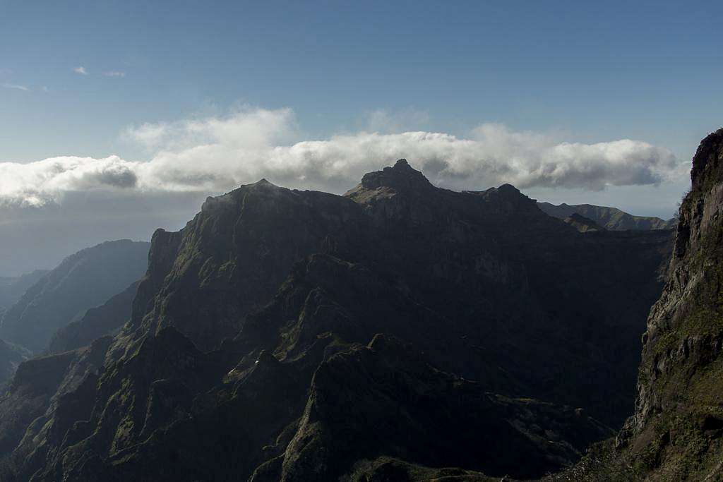 Pico do Cerco and Pico Grande