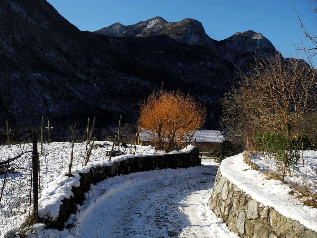Biacesa di Ledro, start of the route