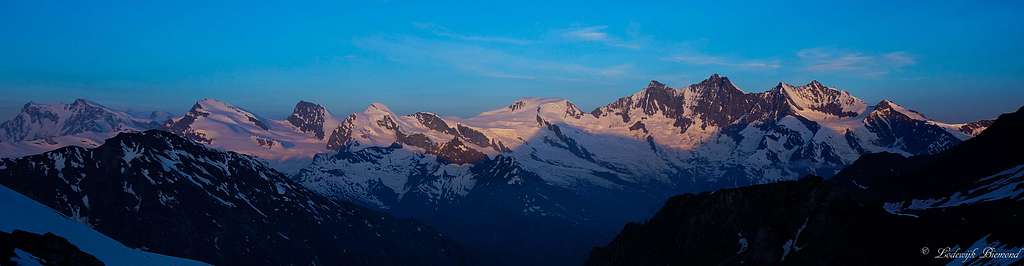 Mischabel (4545m / 14.911ft) Panorama at sunrise
